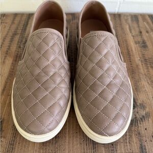 Steve Madden Ecentrcq Slip On - Grey - 9.5 W